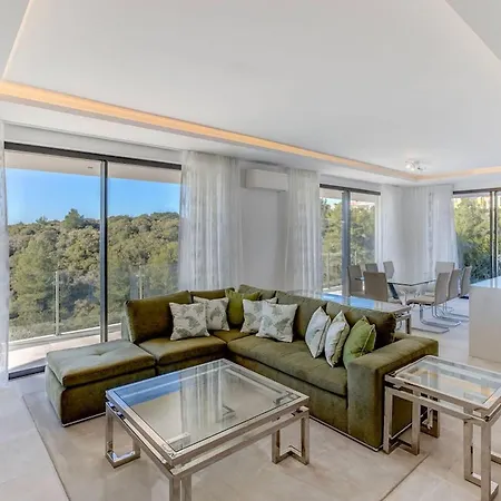 Villa Centeanes - Luxury *