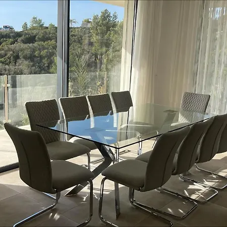 Centeanes - Luxury Villa