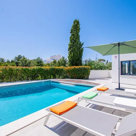 Centeanes - Luxury Villa *