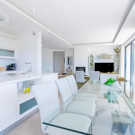 Centeanes - Luxury Villa