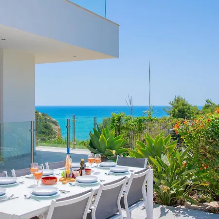 Centeanes - Luxury *